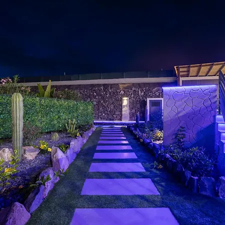 Luksusowy namiot Experiencia Burbuja Con Jacuzzi Privado, Piscina Y Vistas Al Mar Guía de Isora