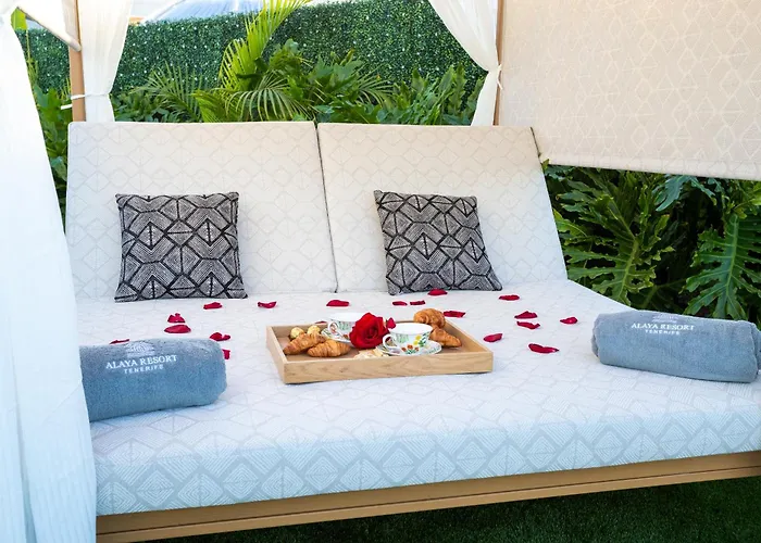 Tente de luxe Experiencia Burbuja Con Jacuzzi Privado, Piscina Y Vistas Al Mar