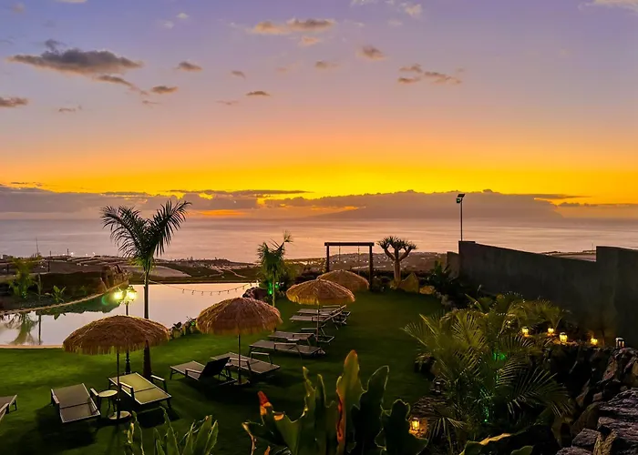 Experiencia Burbuja Con Jacuzzi Privado, Piscina Y Vistas Al Mar Tente de luxe