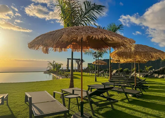 Tente de luxe Experiencia Burbuja Con Jacuzzi Privado, Piscina Y Vistas Al Mar Guía de Isora